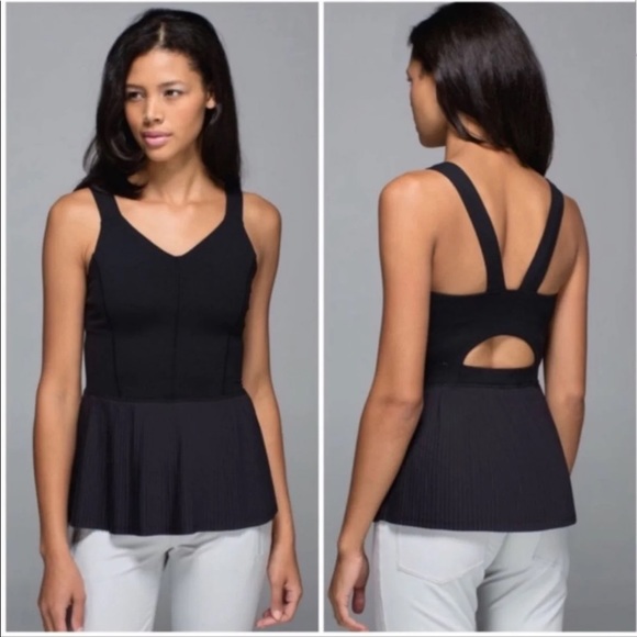 Lululemon pleated peplum tank! Size 2! - Picture 4 of 4